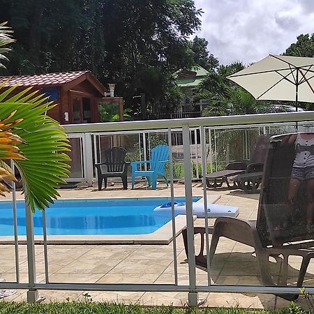 Le Tri Haut De Bellevue - Bungalow Colibri Pointe-Noire Exteriör bild